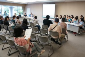 クロス・キーワード「オフィシャルグッズ・学生コンペティションの裏側」