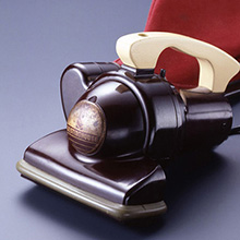 B28 / ハンディ・バキューム・クリーナー